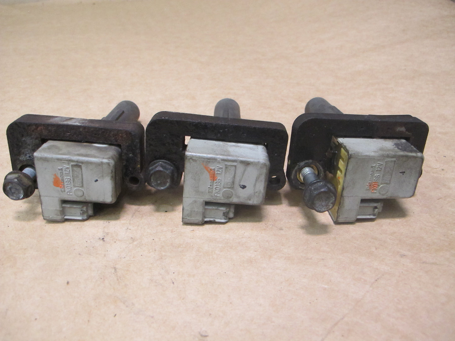 05-09 SUBARU LEGACY OUTBACK 2.5L SET OF 3 ENGINE IGNITION COIL OEM