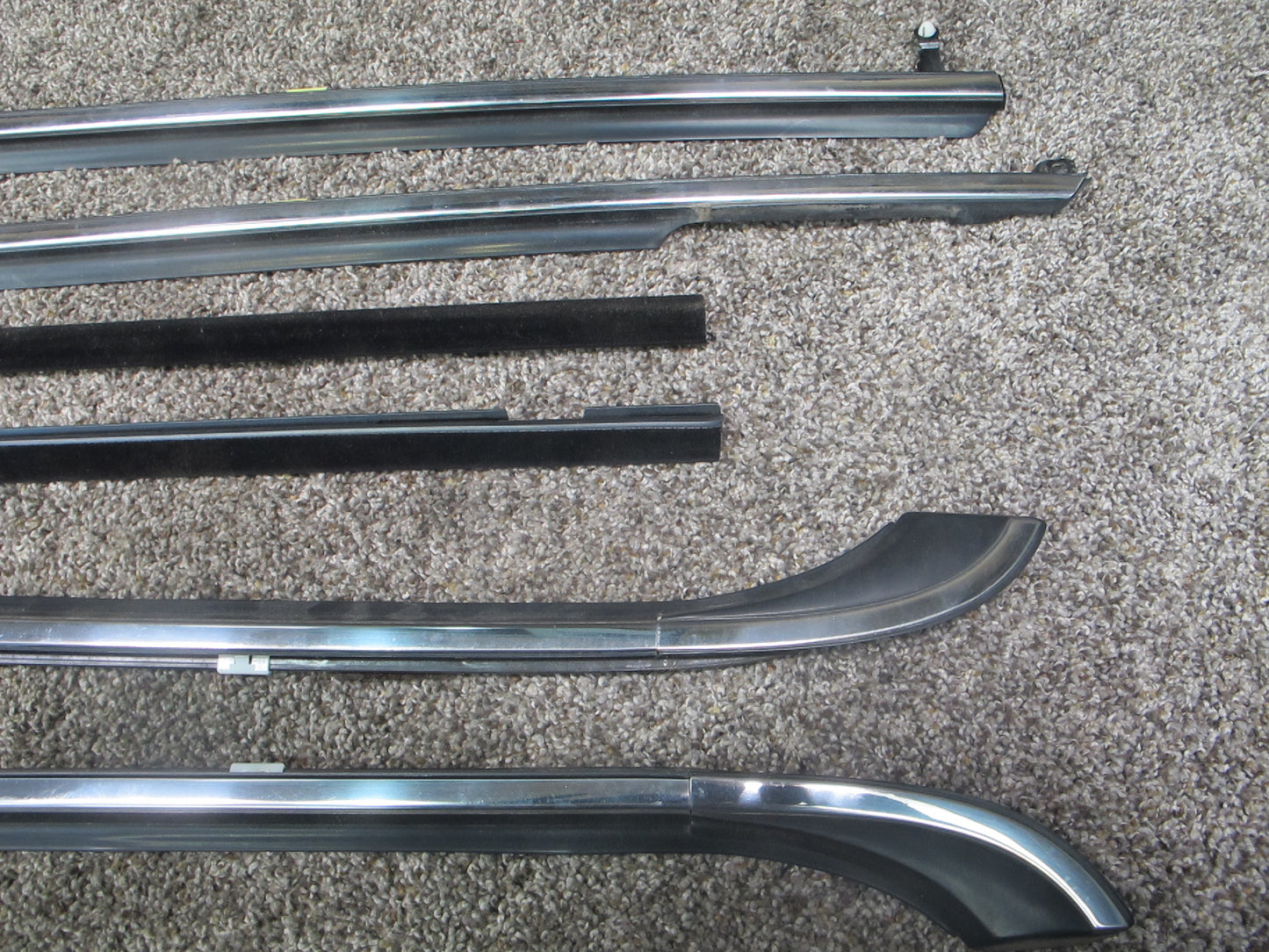 92-96 LEXUS ES300 FRONT REAR LEFT RIGHT DOOR OUTER WEATHER STRIP MOLDING SET OEM