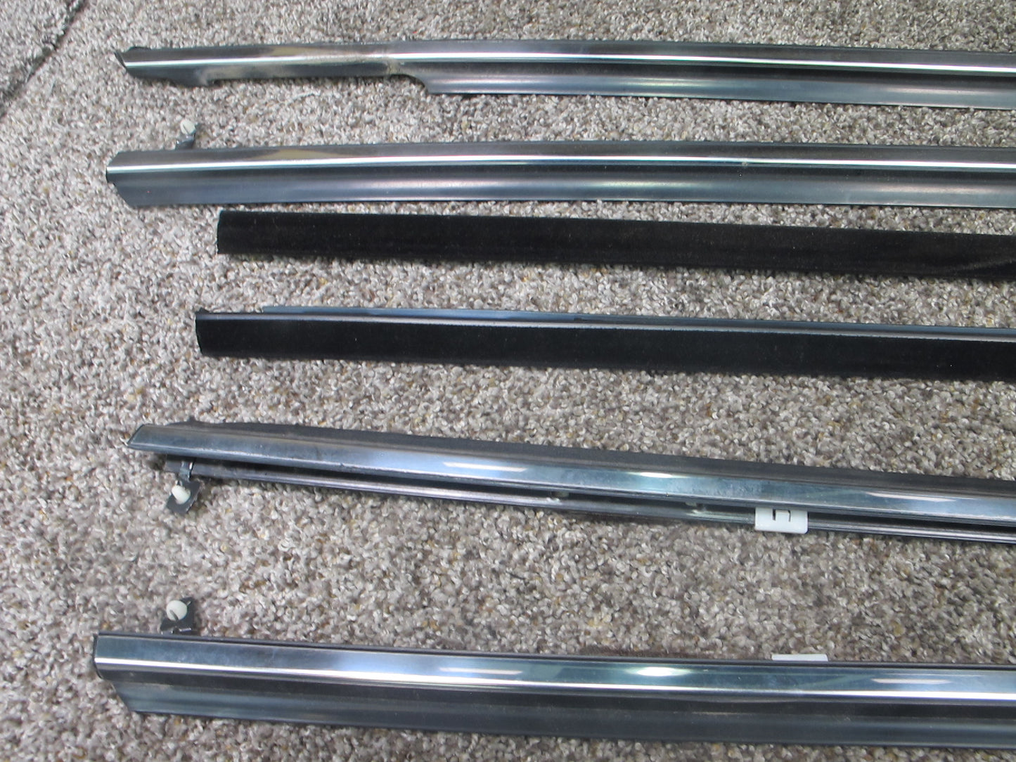 92-96 LEXUS ES300 FRONT REAR LEFT RIGHT DOOR OUTER WEATHER STRIP MOLDING SET OEM