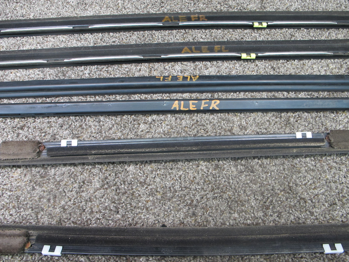 92-96 LEXUS ES300 FRONT REAR LEFT RIGHT DOOR OUTER WEATHER STRIP MOLDING SET OEM