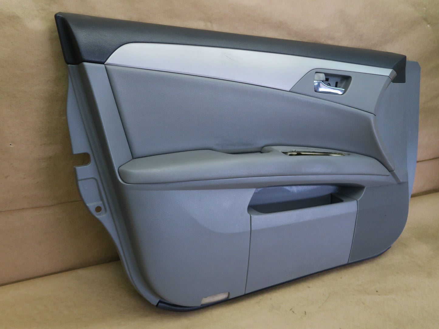 05-08 TOYOTA AVALON FRONT RIGHT & LEFT SIDE DOOR PANEL TRIM COVER GRAY SET OEM