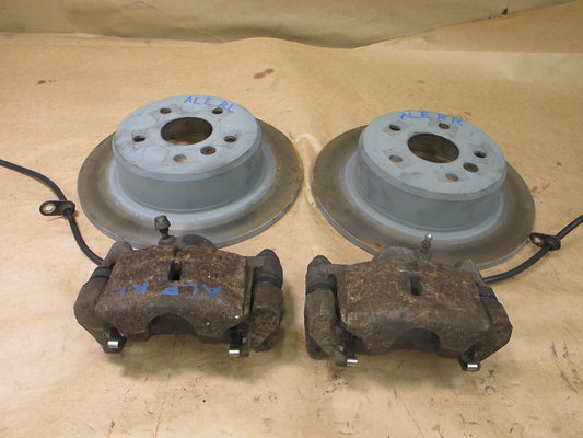 92-96 LEXUS ES300 REAR LEFT & RIGHT SIDE BRAKE CALIPER W/ PAD & ROTOR SET