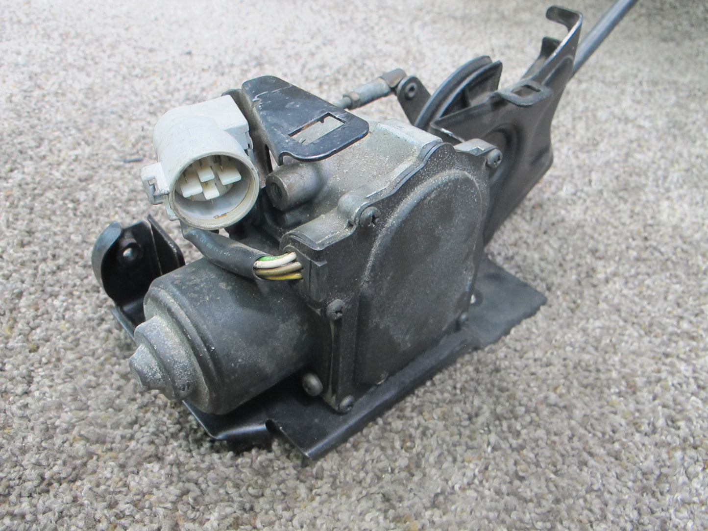 92-96 LEXUS ES300 CRUISE SPEED CONTROL ACTUATOR SERVO MOTOR OEM