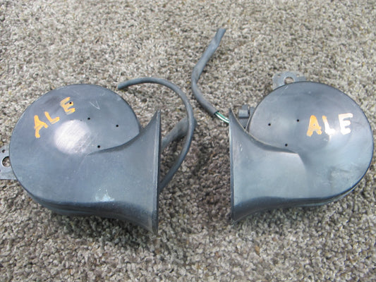 1992-1996 Lexus ES300 High Low Pitch Note Horn Set OEM