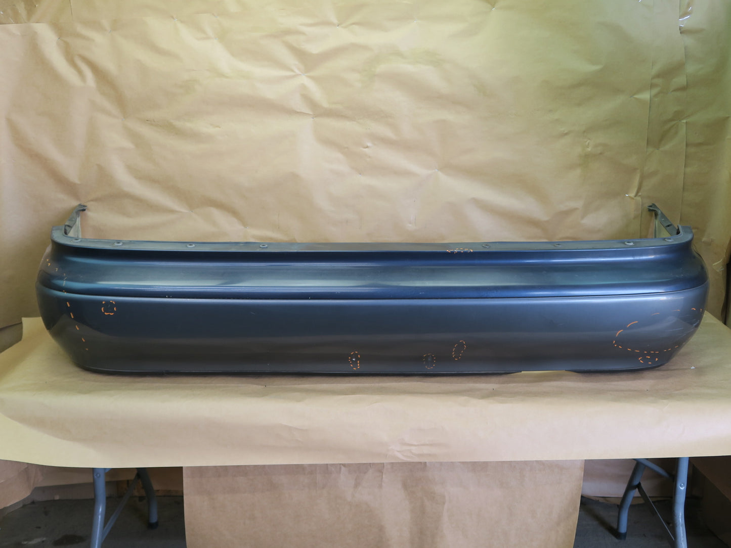 1992-1996 Lexus ES300 Rear Bumper Cover 52159-33900 OEM