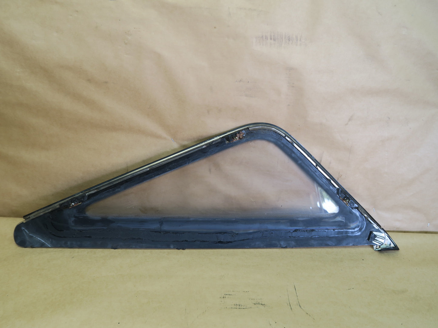 86-92 TOYOTA SUPRA MK3 REAR RIGHT QUARTER GLASS WINDOW OEM