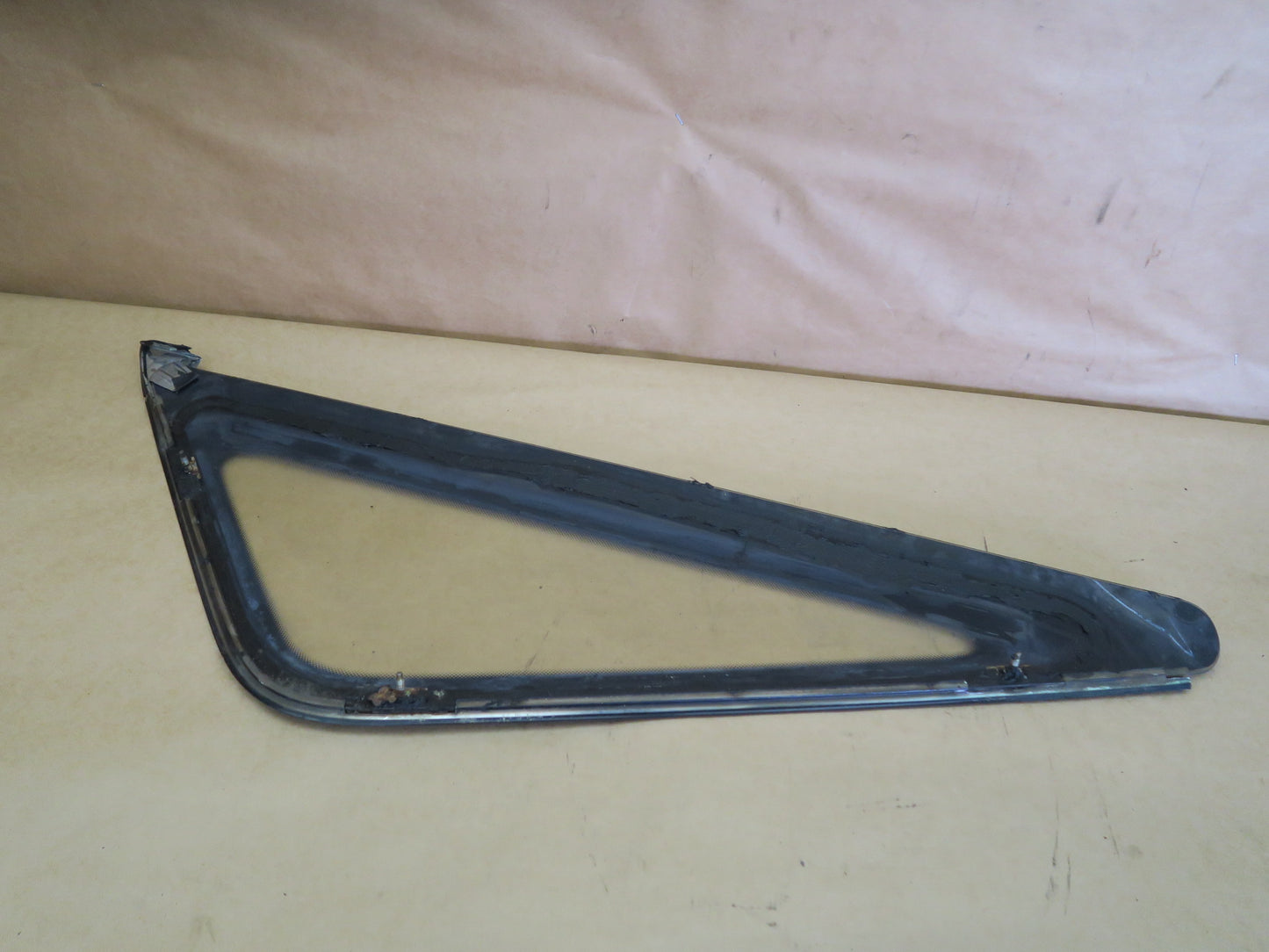 86-92 TOYOTA SUPRA MK3 REAR RIGHT QUARTER GLASS WINDOW OEM