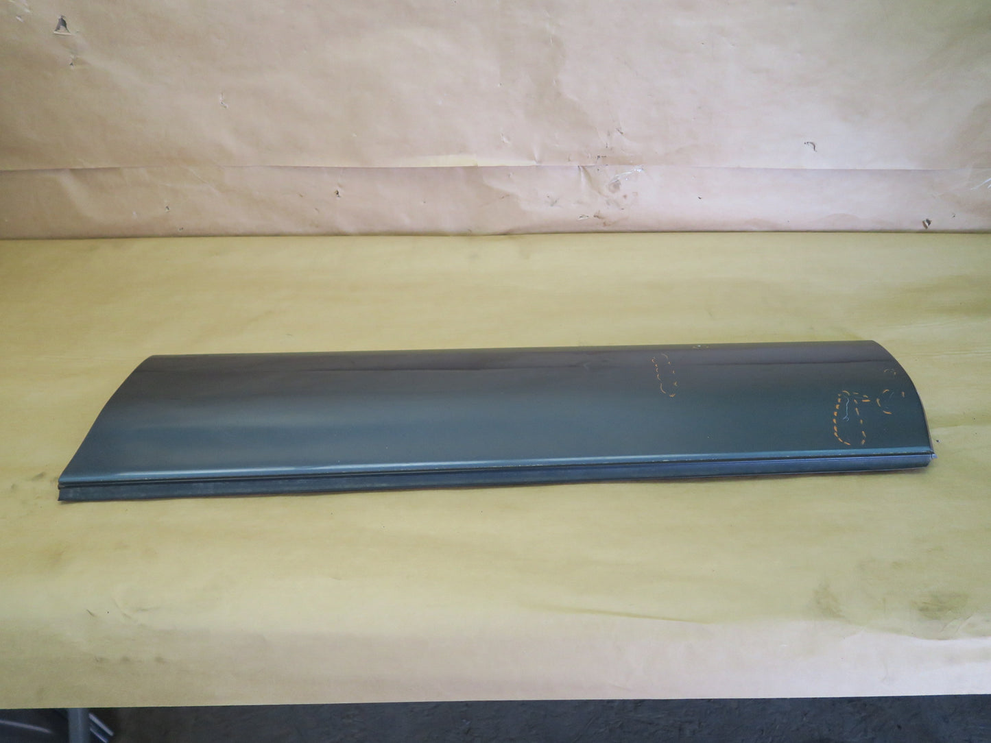 92-96 LEXUS ES300 FRONT RIGHT PASS SIDE DOOR OUTER TRIM COVER MOLDING PANEL OEM