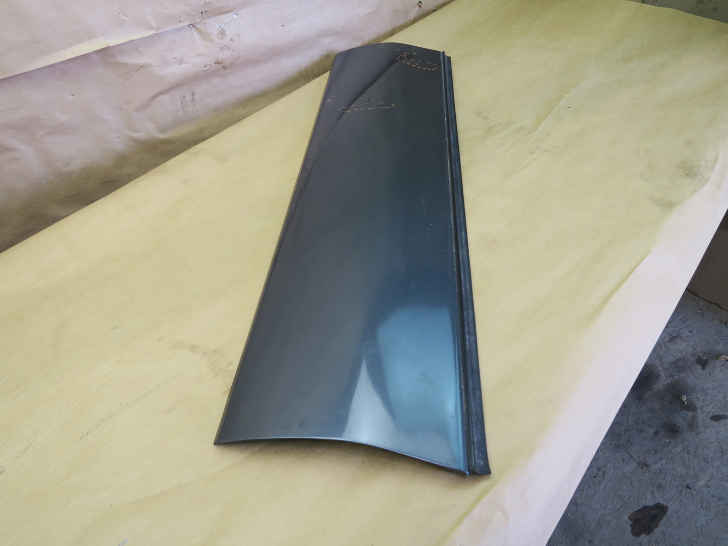 92-96 LEXUS ES300 FRONT RIGHT PASS SIDE DOOR OUTER TRIM COVER MOLDING PANEL OEM