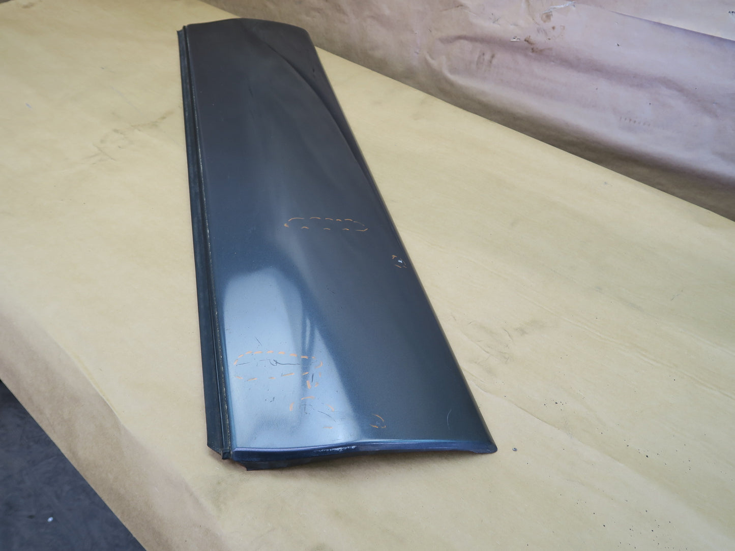 92-96 LEXUS ES300 FRONT RIGHT PASS SIDE DOOR OUTER TRIM COVER MOLDING PANEL OEM