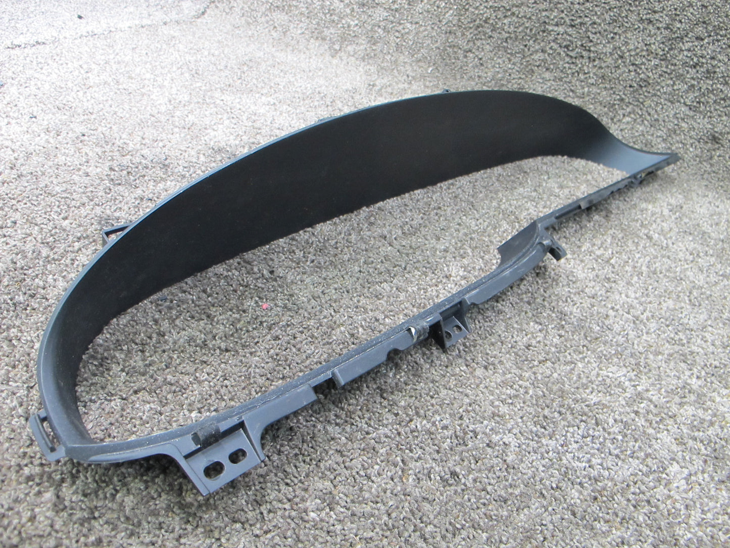 05-10 TOYOTA AVALON DASH SPEEDOMETER INSTRUMENT UPPER BEZEL TRIM COVER PANEL OEM