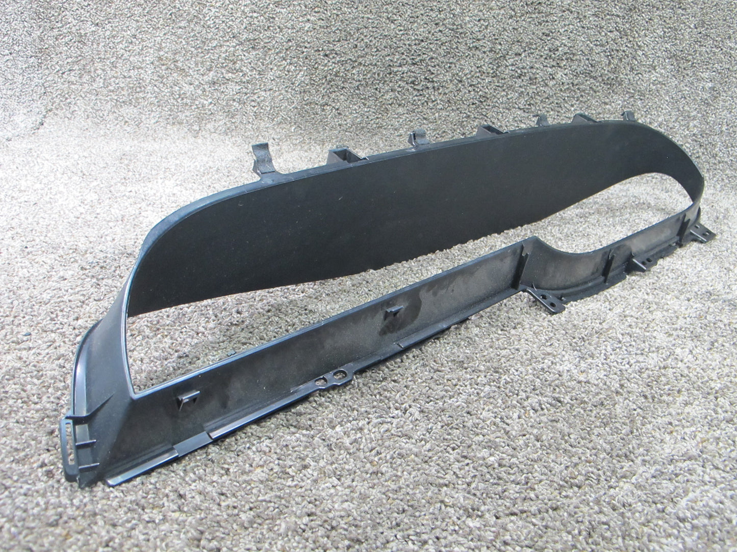 05-10 TOYOTA AVALON DASH SPEEDOMETER INSTRUMENT UPPER BEZEL TRIM COVER PANEL OEM