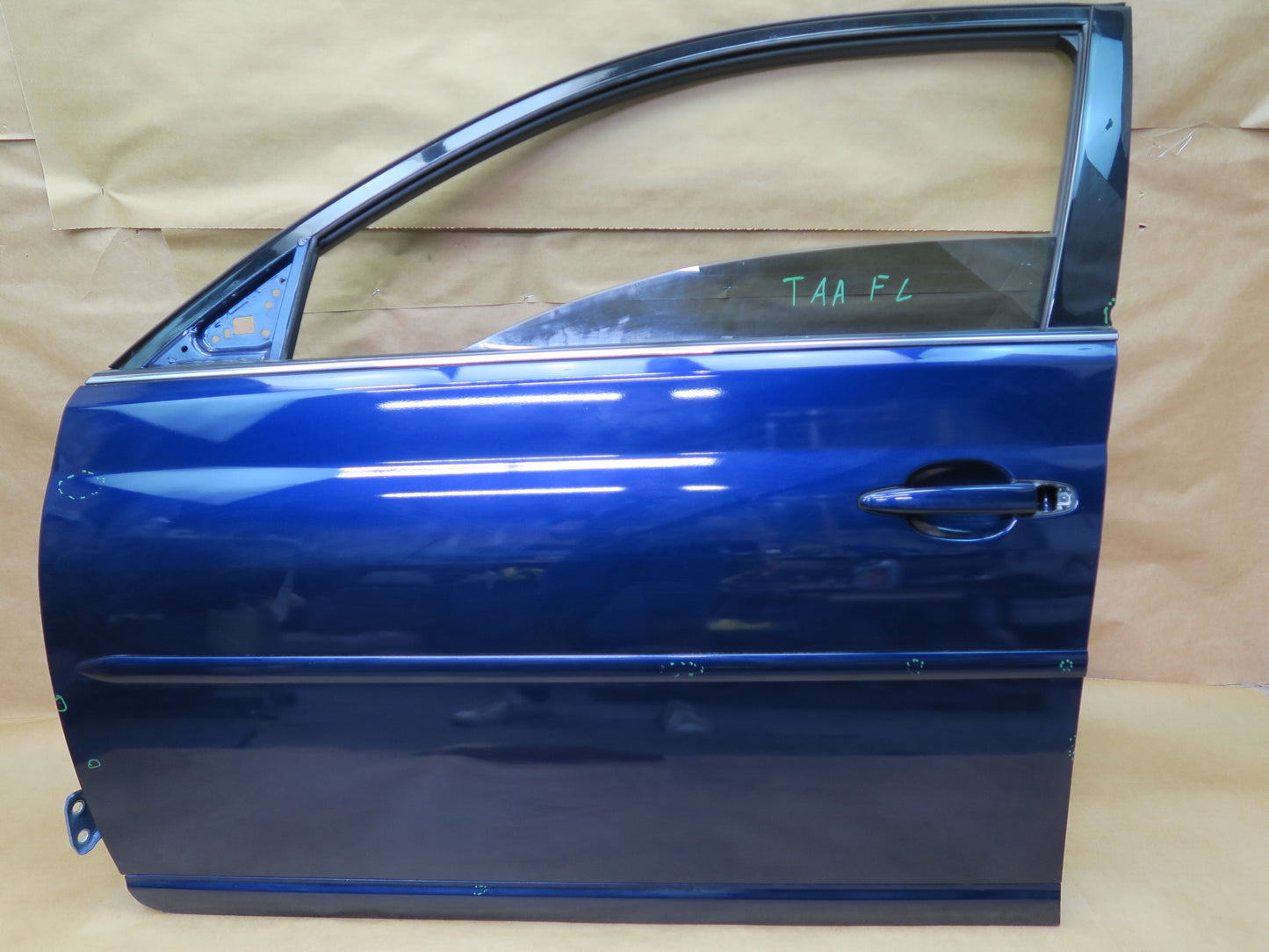 05-12 TOYOTA AVALON FRONT LEFT DRIVER SIDE DOOR SHELL W/ GLASS ASSEMBLY BLUE OEM