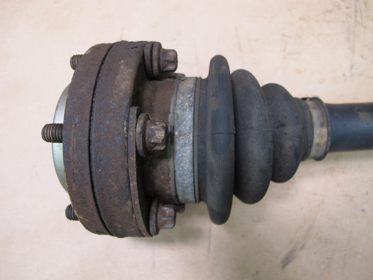 96-99 BMW E36/7 Z3 1.9L REAR RIGHT AXLE SHAFT OEM